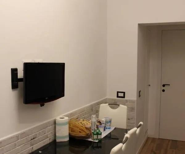 Апартаменты Jacuzzi By Parmacentro *