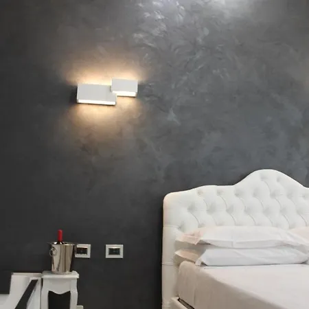 Appartement Jacuzzi By Parmacentro *