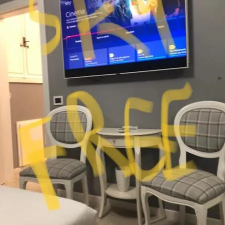 Appartement Jacuzzi By Parmacentro *