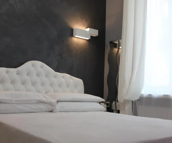 Jacuzzi By Parmacentro Apartament Parma